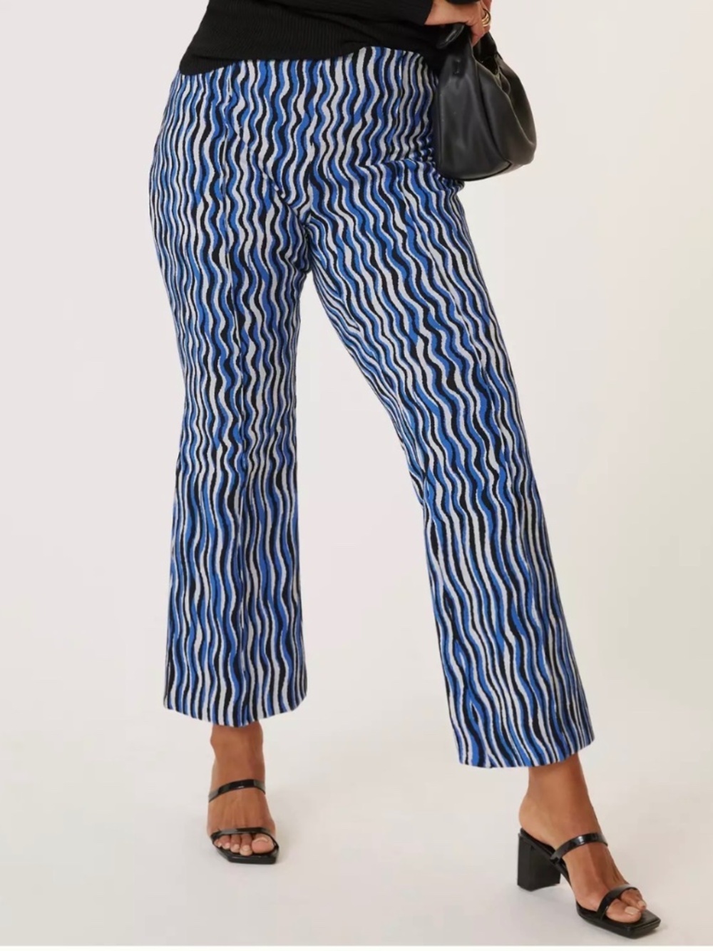 Maeve The Margot Cropped Kick Flare Pants Blue Zebra Print XS